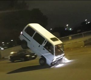 Chicago Real Estate Market Update: Almost A 14 Year Low In Home Sales 4 Chicago real estate market slams on brakes