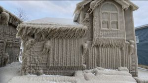 Chicago Real Estate Market Update: Home Sales Only Down 36% 3 Chicago housing market cooled off