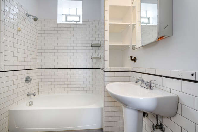 Fully Renovated 7 Unit Investment Property In Pilsen - $1,125,000 21 2104 S Washtenaw Ave Unit 3f bathroom