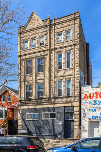 2104 S Washtenaw Ave exterior