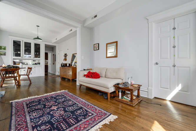 Fully Renovated 7 Unit Investment Property In Pilsen - $1,125,000 10 2104 S Washtenaw Ave living room